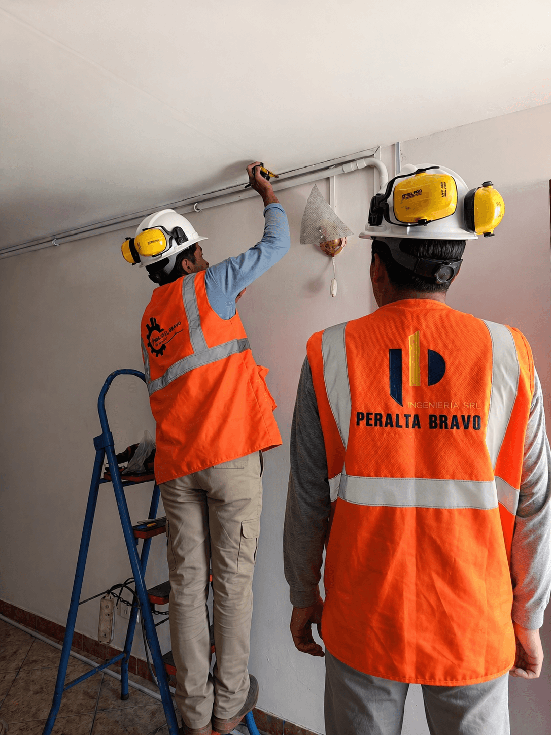 Proyecto Independización del circuito eléctrico en local comercial de ingeniería - Vista principal